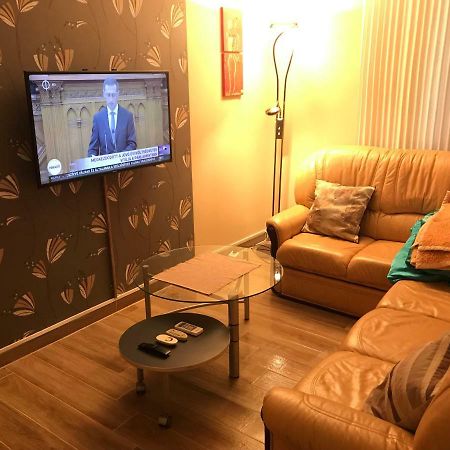 Tommy Apartman 2.0 Hajdúszoboszló Buitenkant foto