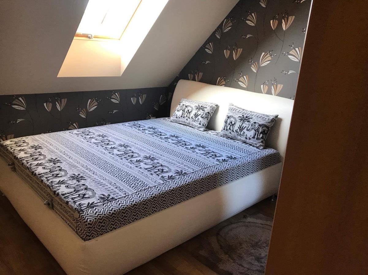 Tommy Apartman 2.0 Hajdúszoboszló Buitenkant foto