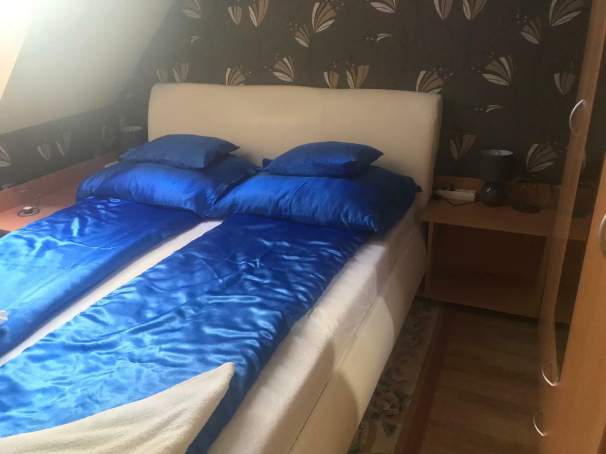 Tommy Apartman 2.0 Hajdúszoboszló Buitenkant foto