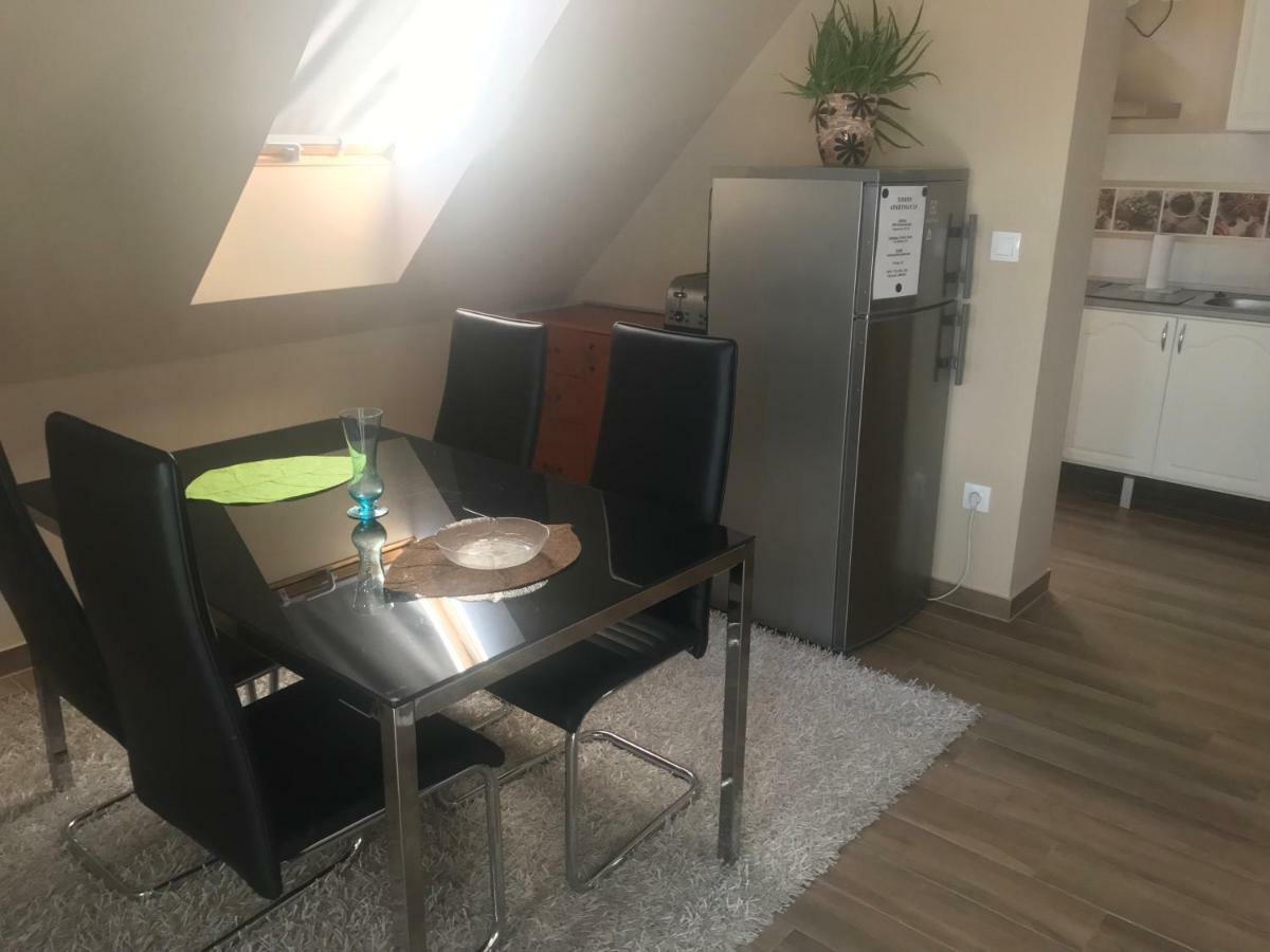 Tommy Apartman 2.0 Hajdúszoboszló Buitenkant foto