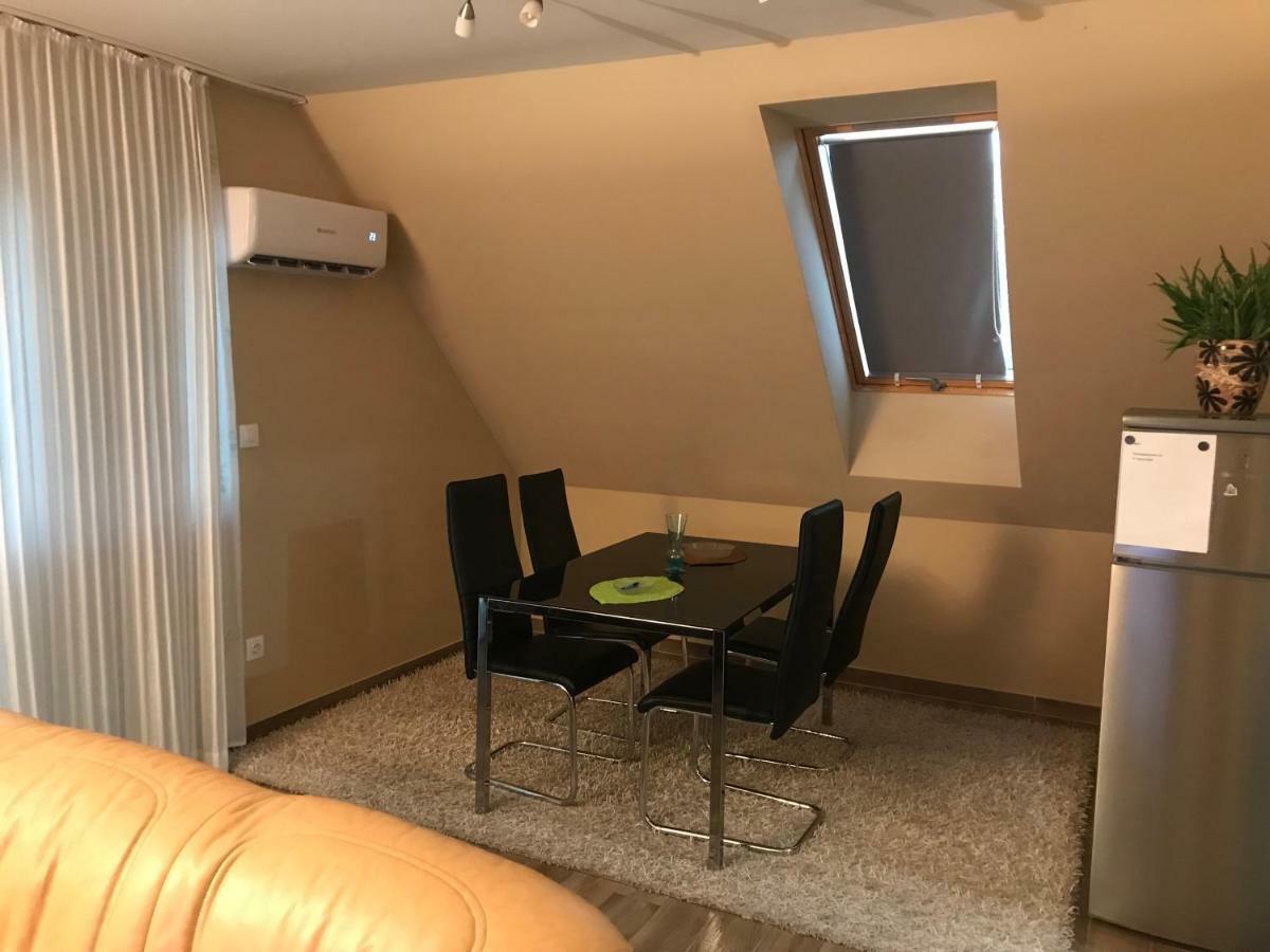 Tommy Apartman 2.0 Hajdúszoboszló Buitenkant foto